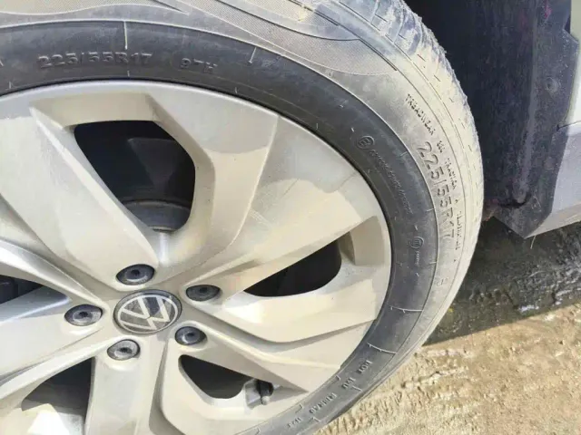 Volkswagen Tharu — Фото автомобиля 7