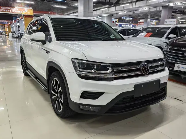 Volkswagen Tharu — Фото автомобиля 3