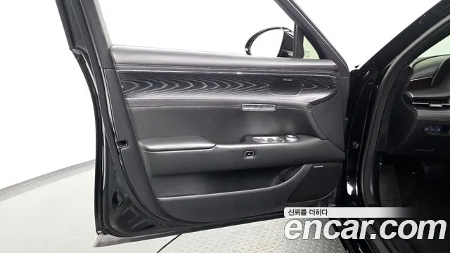 Genesis G90 Бензин 3.5 турбо AWD — Фото автомобиля 16