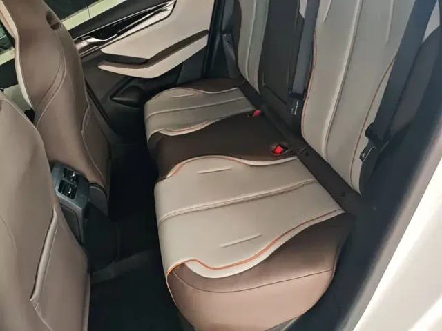BYD Qin PLUS — Фото автомобиля 16