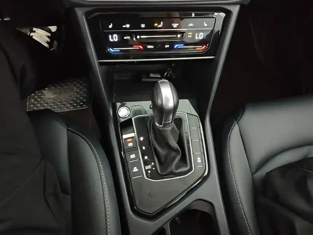 Volkswagen Tharu — Фото автомобиля 13