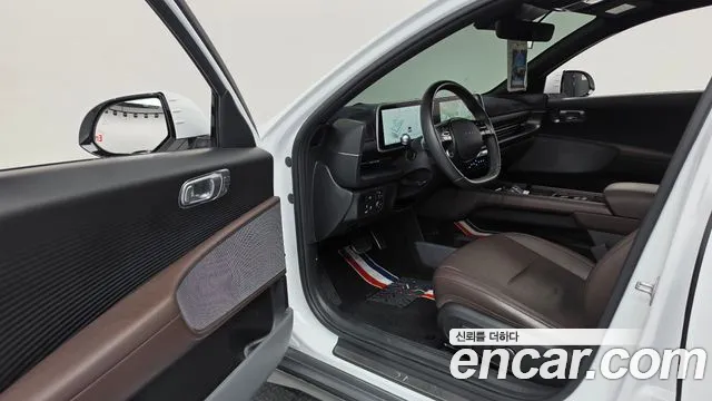 Hyundai Ioniq 6 — Фото автомобиля 15