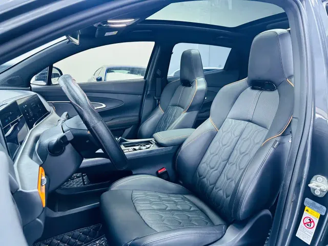 Changan UNI-T — Фото автомобиля 10
