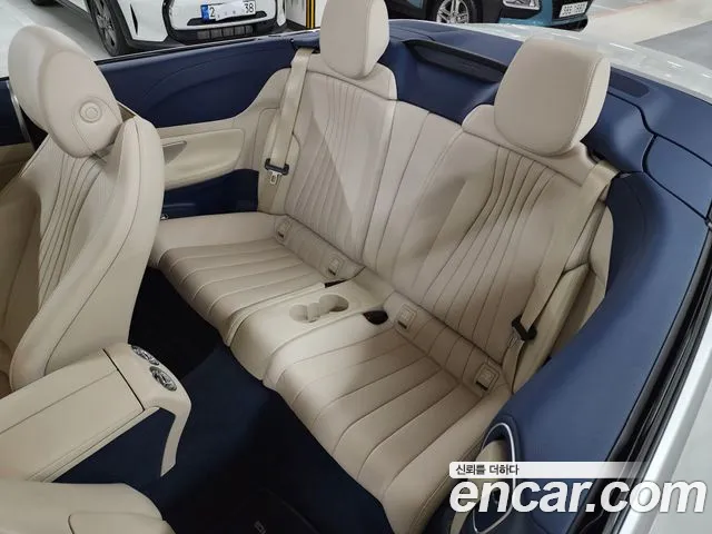 Mercedes-Benz E-Class — Фото автомобиля 10