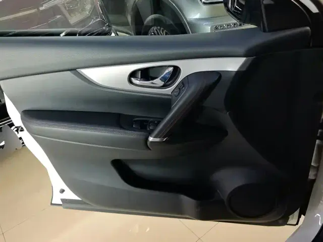 Nissan Qashqai — Фото автомобиля 7