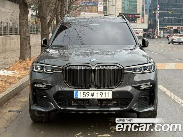 Фотография автомобиля — BMW X7 X7 (G07)