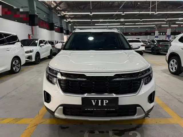 Kia Seltos — Фото автомобиля 2
