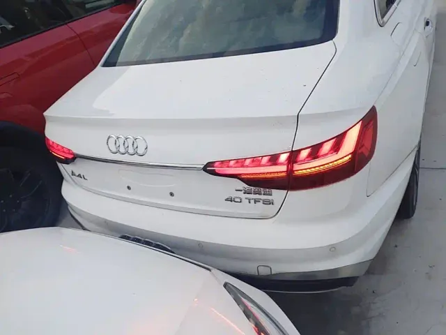 Audi A4L — Фото автомобиля 5
