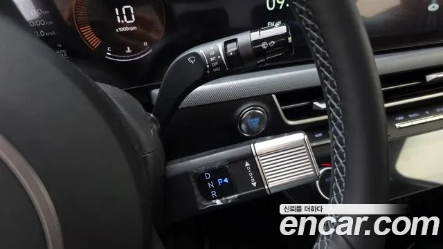 Hyundai Sonata — Фото автомобиля 12