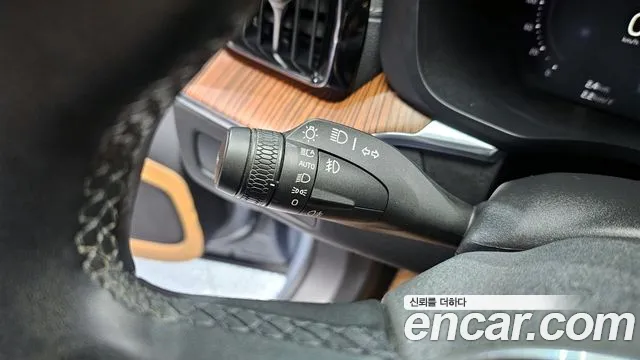 Вольво XC60 — Фото автомобиля 17