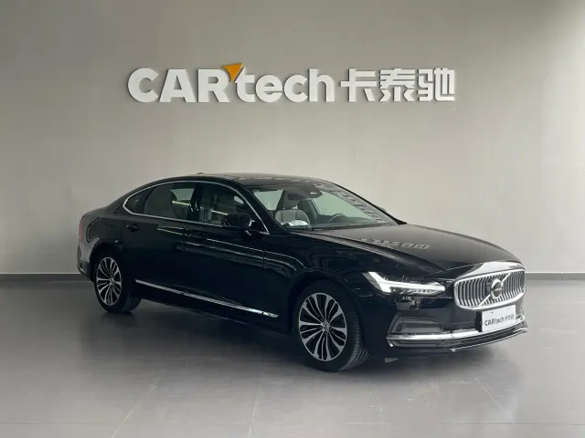 Volvo Volvo S90 2024 B5 Momentum Luxury Edition — Фото автомобиля 3