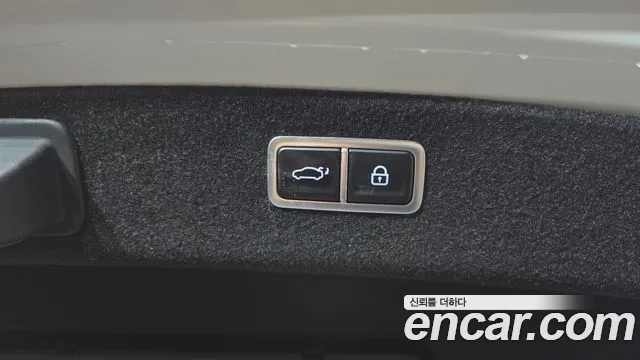 Genesis G80 Бензин 2.5 турбо AWD — Фото автомобиля 13
