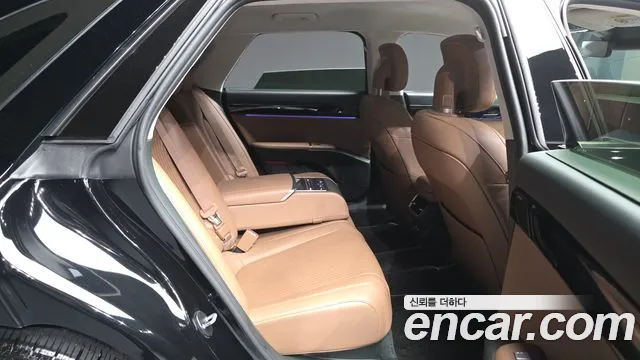 Hyundai Grandeur GN7 — Фото автомобиля 11