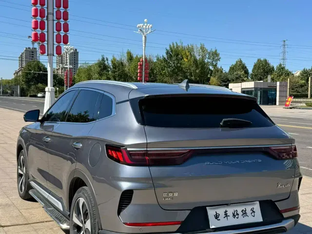 BYD Song PLUS — Фото автомобиля 5