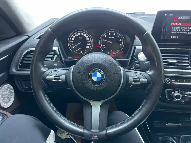 BMW 1 Series — Фото автомобиля 9