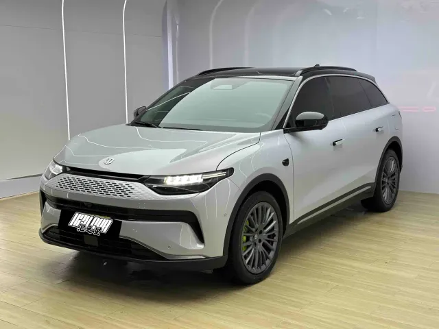 Фотография автомобиля — Leapmotor C11
