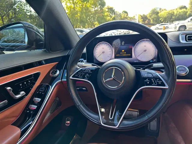Mercedes-Benz Maybach S-Class — Фото автомобиля 14