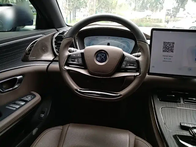 BYD Han — Фото автомобиля 10