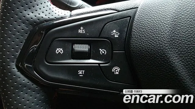 ChevroletGMDaewoo Trax Trax Кроссовер — Фото автомобиля 15