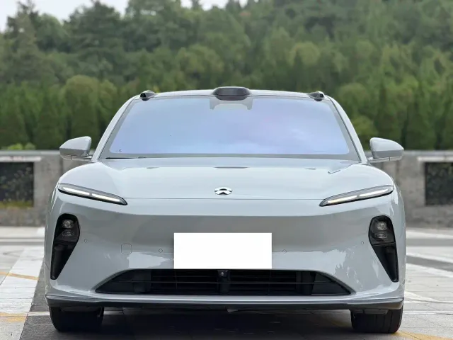 Nio ET5 Touring — Фото автомобиля 3