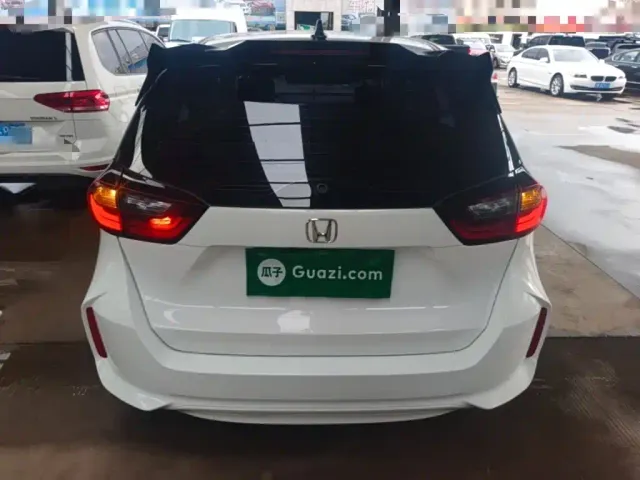 Honda Fit — Фото автомобиля 5