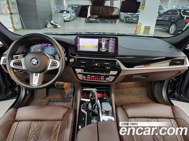 BMW 5 Series G30 — Фото автомобиля 7