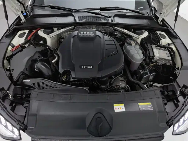 Audi A4L — Фото автомобиля 6