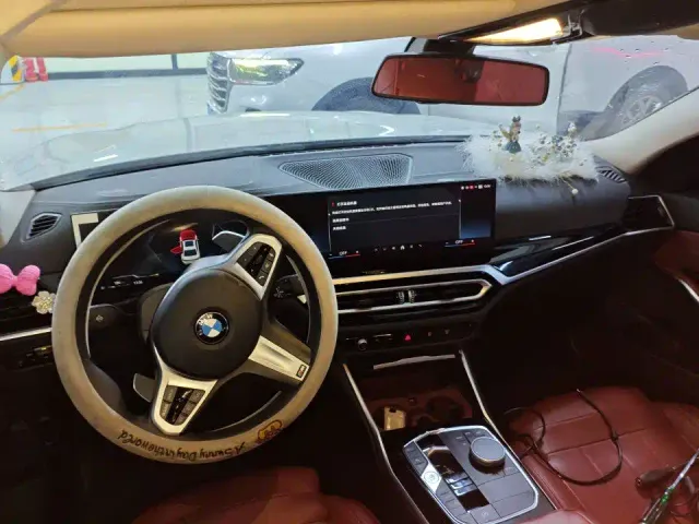 BMW 3 Series — Фото автомобиля 3