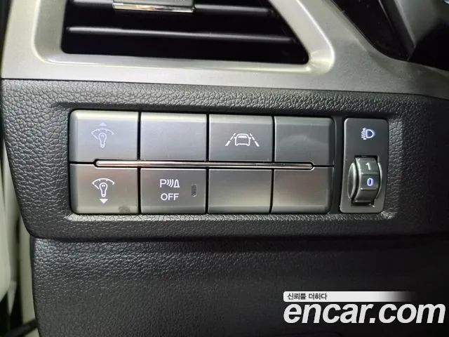KGM Korando Beautiful — Фото автомобиля 4
