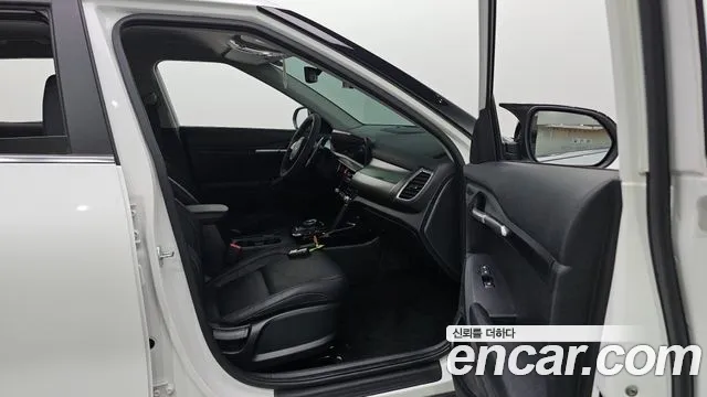 Kia Seltos Бензин 1.6 турбо 2WD — Фото автомобиля 18