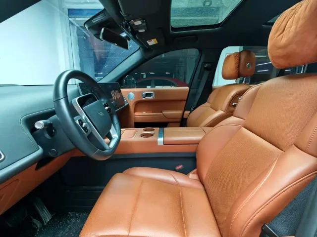 Li Auto L7 — Фото автомобиля 5