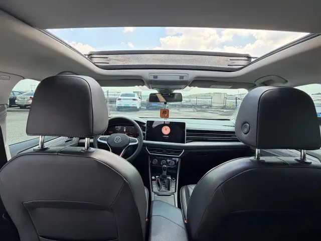 Volkswagen Sagitar — Фото автомобиля 12