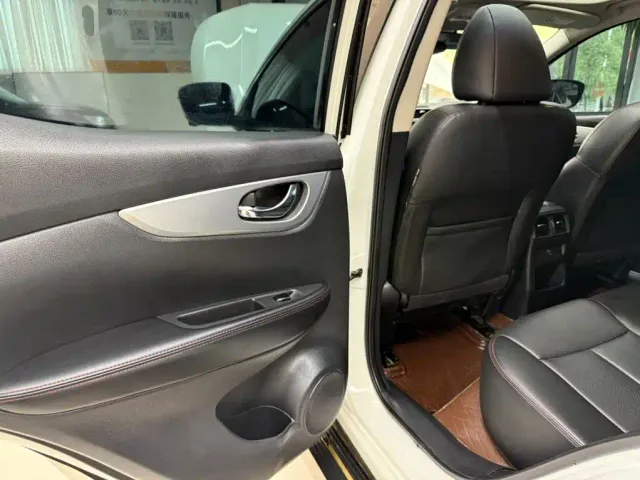 Nissan Qashqai — Фото автомобиля 17