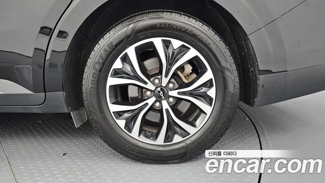 Kia Canival Carnival 4 поколение Дизель 9 мест Prestige — Фото автомобиля 20