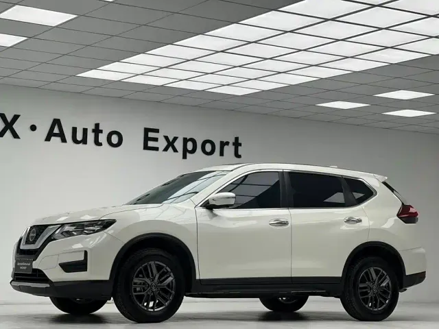 Nissan X-Trail — Фото автомобиля 8