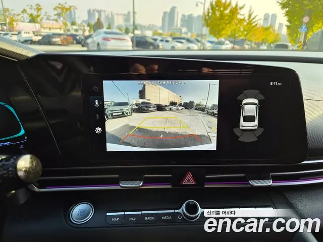 Hyundai Avante CN7 — Фото автомобиля 12