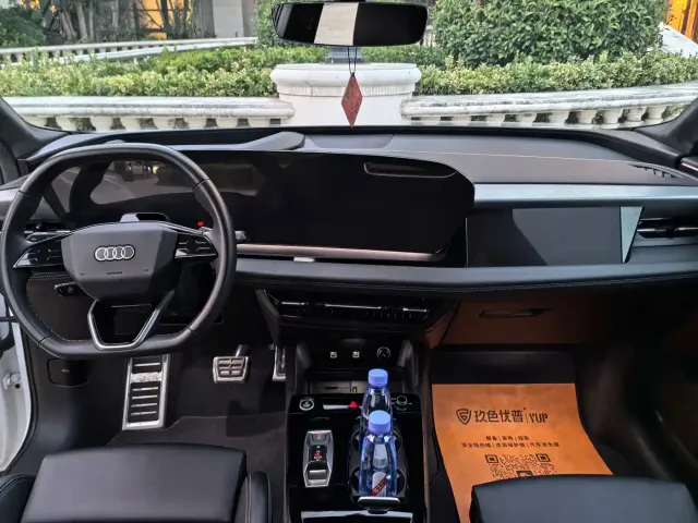 Audi Audi Q6L e-tron 2025 Model Pioneer Edition — Фото автомобиля 8