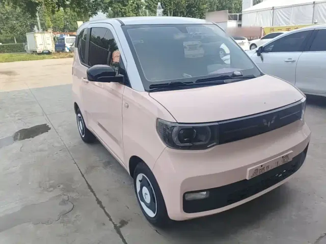 Wuling Hongguang Mini EV — Фото автомобиля 3