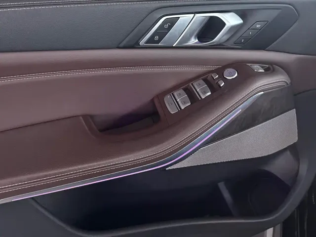 BMW X5 — Фото автомобиля 9