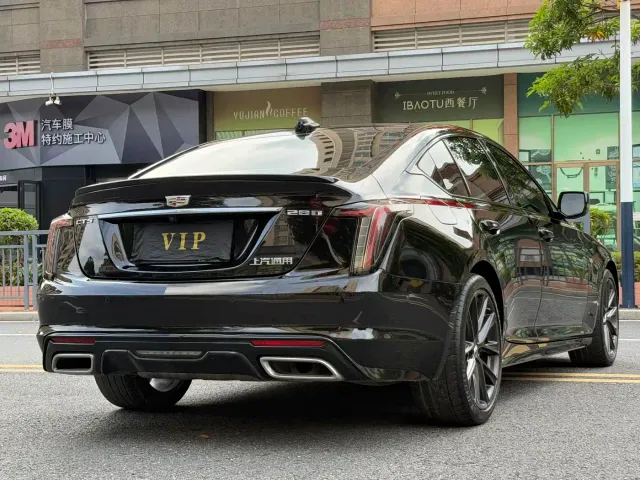 Cadillac CT5 — Фото автомобиля 4