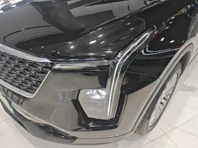 Cadillac XT4 — Фото автомобиля 23