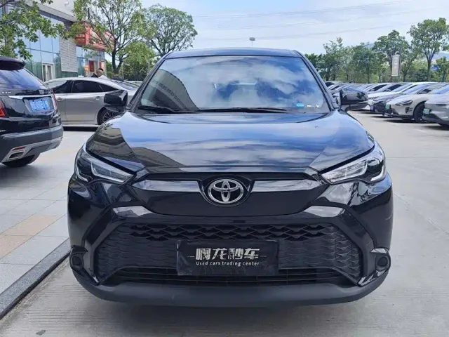 Toyota Frontlander — Фото автомобиля 2