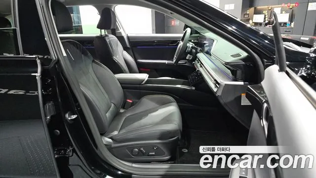 Hyundai Grandeur GN7 — Фото автомобиля 18