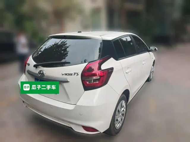 Toyota Vios FS — Фото автомобиля 6