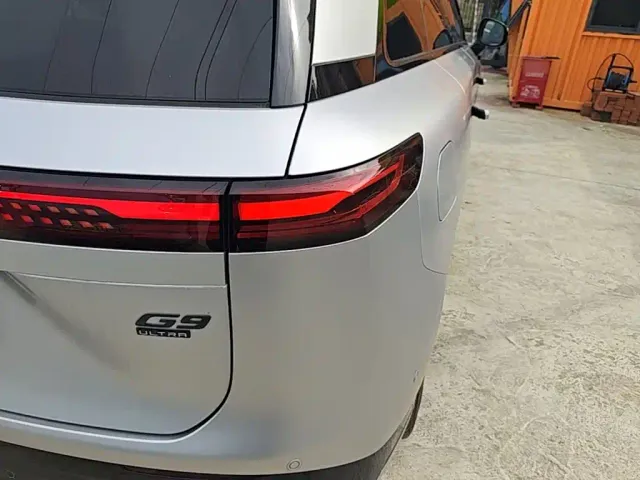 Xpeng G9 — Фото автомобиля 7