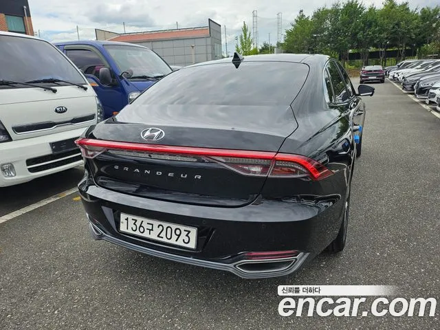 Hyundai Grandeur Новый Grandeur IG — Фото автомобиля 3