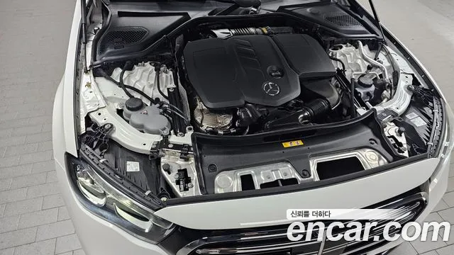 Mercedes-Benz E-Class W214 — Фото автомобиля 8