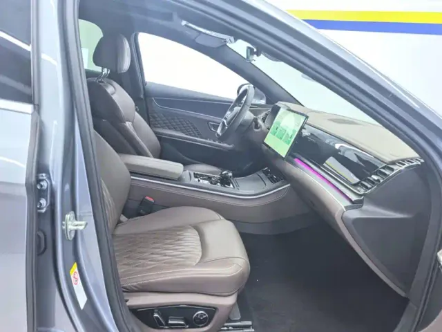 BYD Han — Фото автомобиля 8