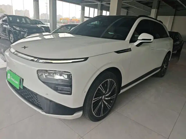 Фотография автомобиля — Xpeng G9
