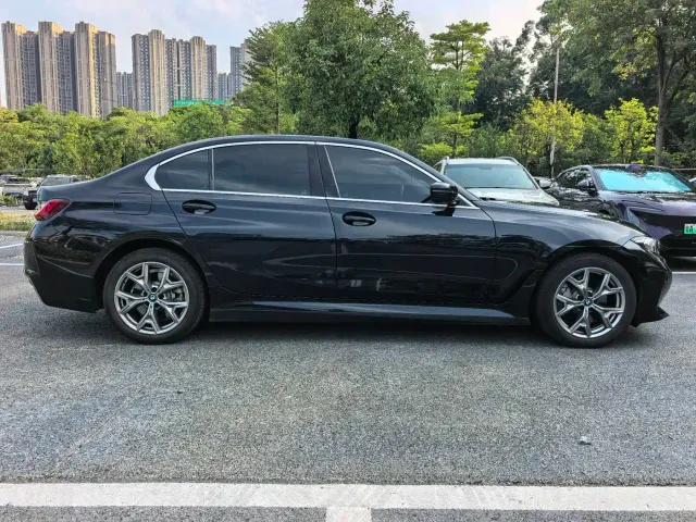 BMW i3 — Фото автомобиля 4